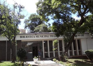 Biblioteca Thales Castanho de Andrade na Freguesia do Ó 